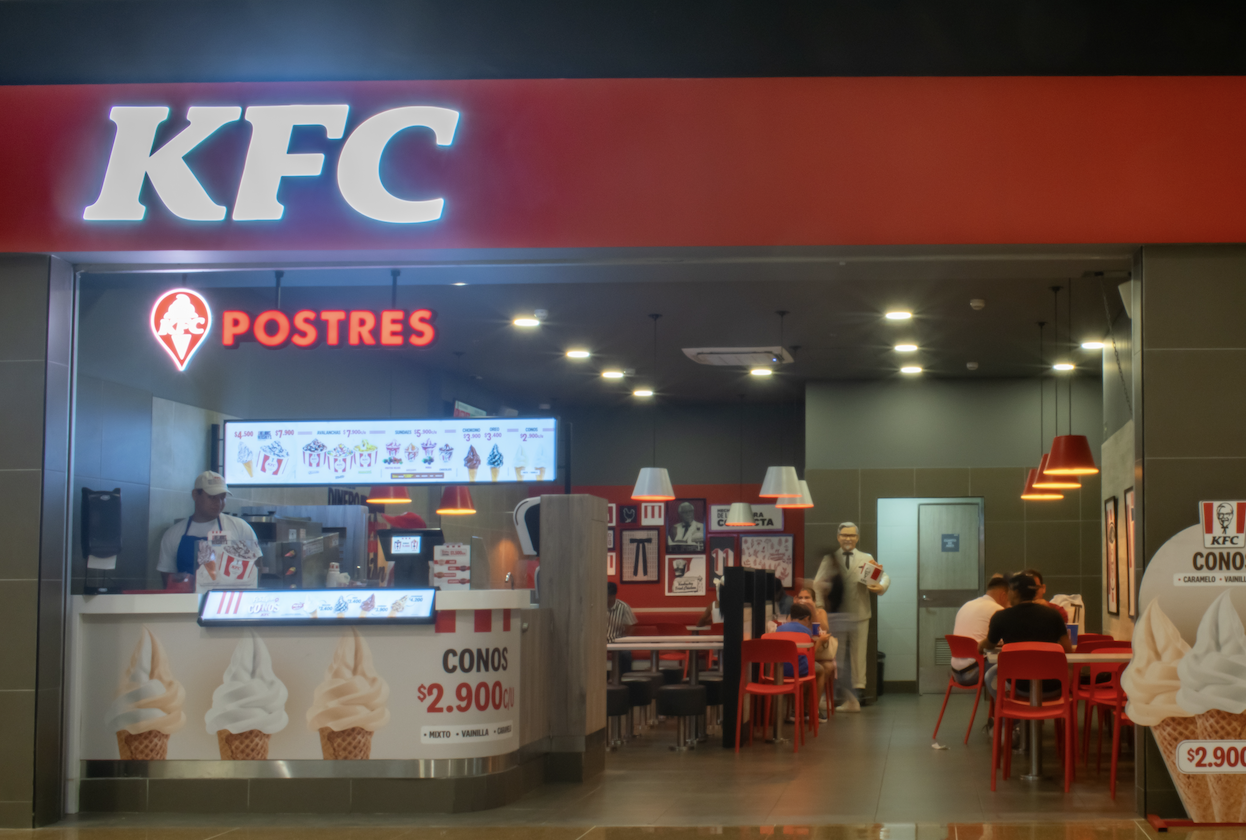 restaurante de pollo frito kfc en barranquilla